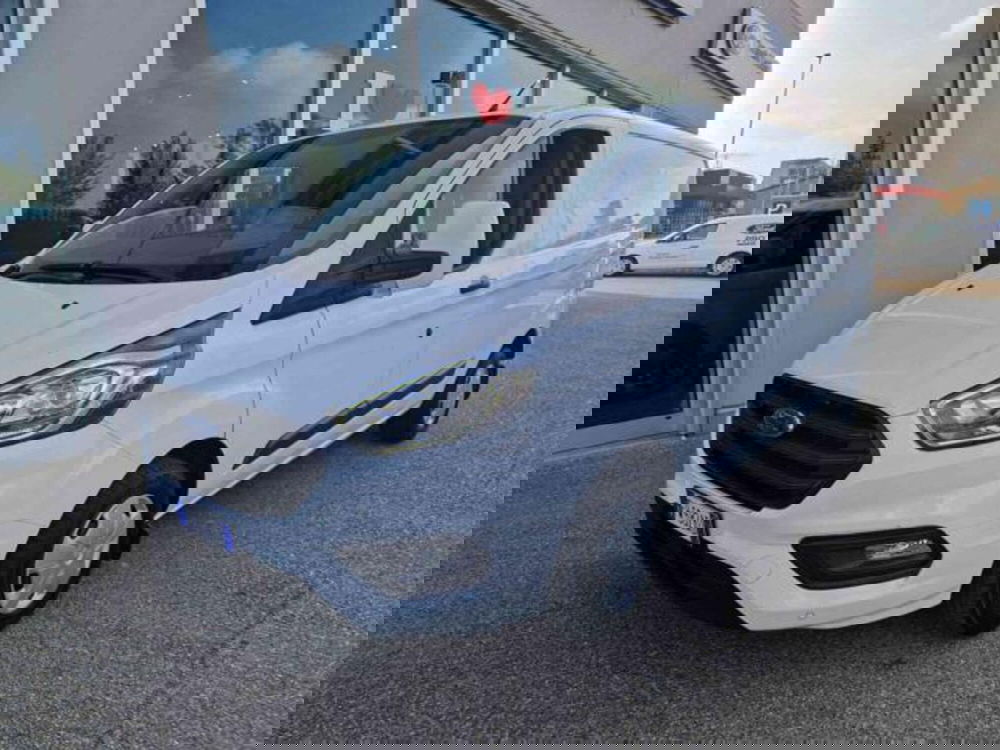 Ford Transit Custom Furgone usata a Bologna