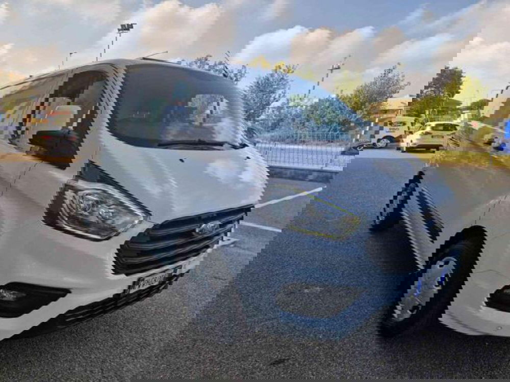 Ford Transit Custom Furgone usata a Bologna (3)