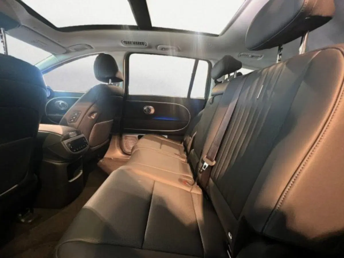 Hyundai Ioniq 9 nuova a Padova (11)