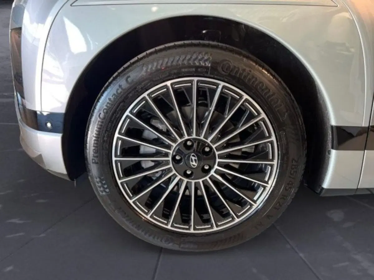Hyundai Ioniq 9 nuova a Padova (12)