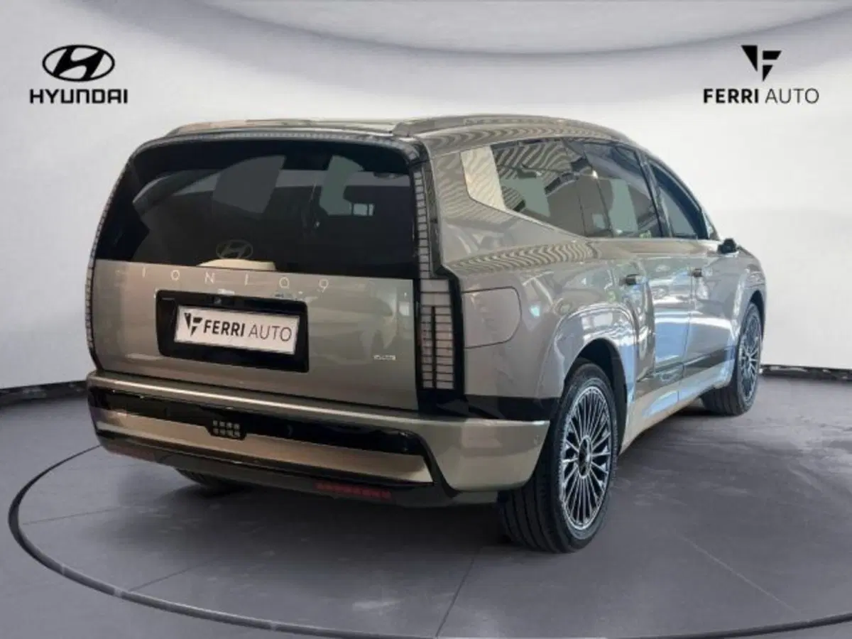 Hyundai Ioniq 9 nuova a Padova (4)
