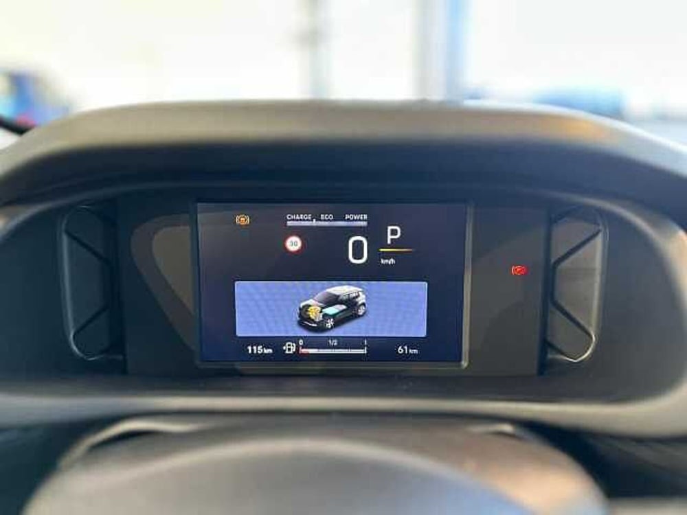 Jeep Avenger nuova a Venezia (15)