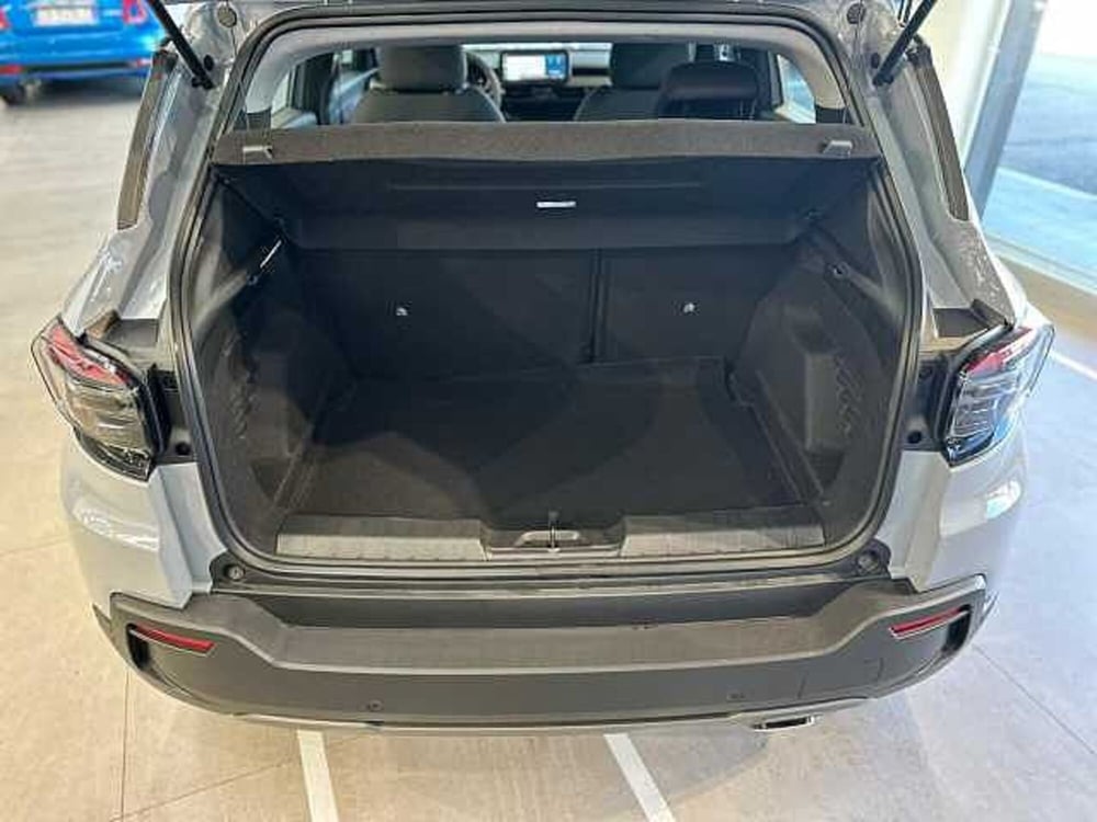 Jeep Avenger nuova a Venezia (6)