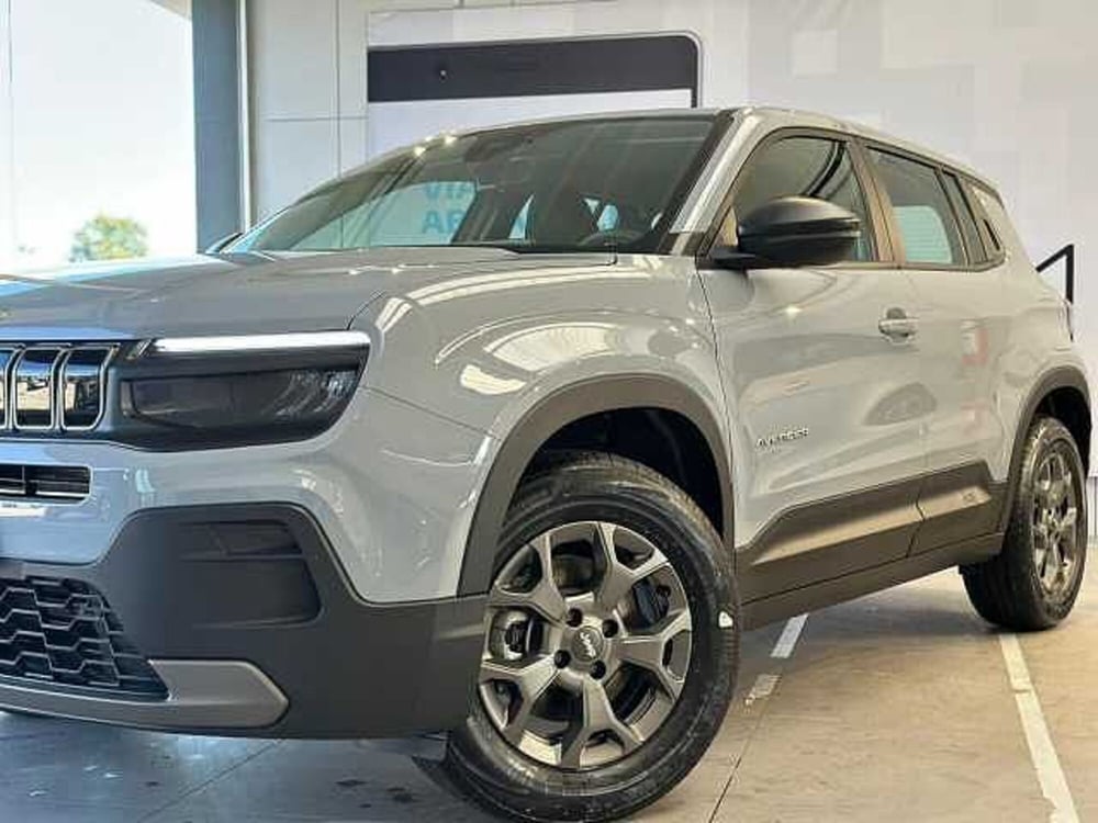 Jeep Avenger nuova a Venezia (8)