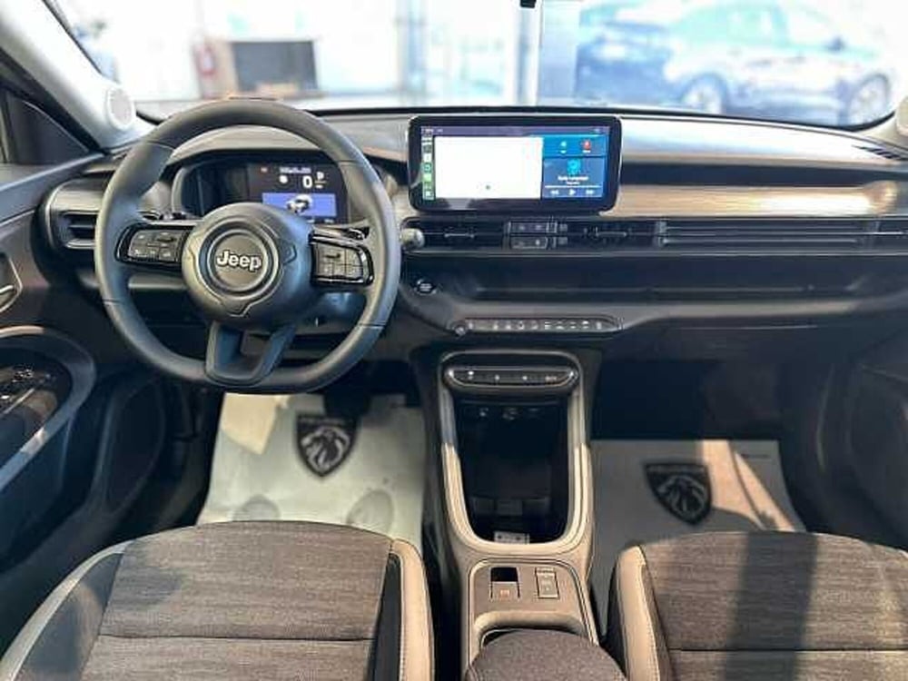 Jeep Avenger nuova a Venezia (9)