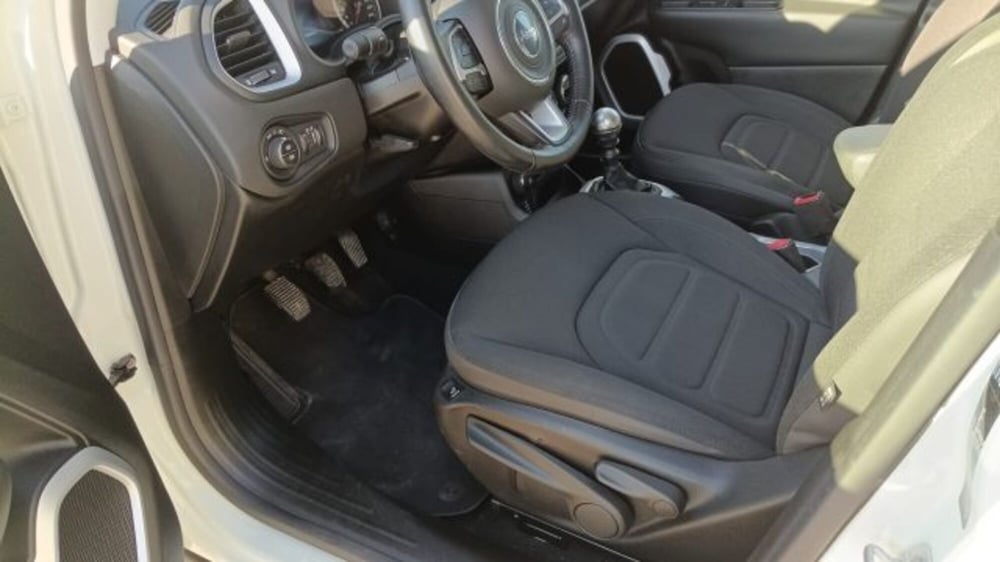 Jeep Renegade usata a Macerata (13)