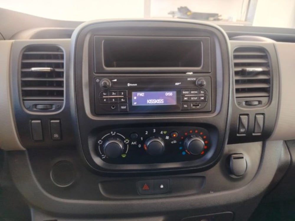 Renault Trafic Furgone usata a Oristano (11)