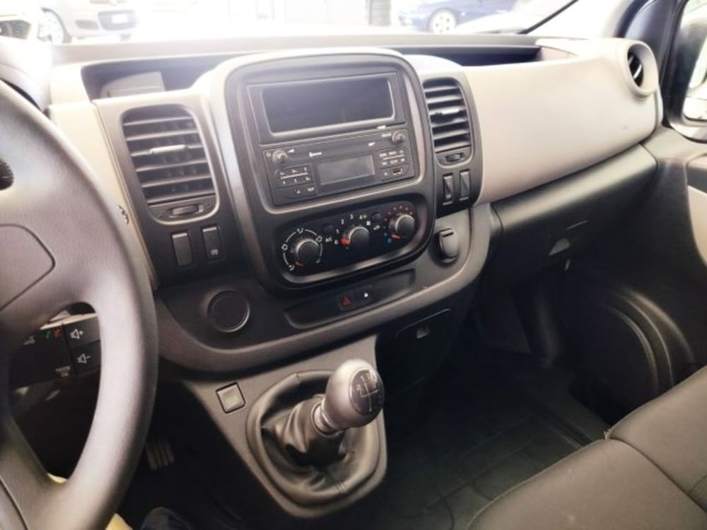 Renault Trafic Furgone usata a Oristano (12)
