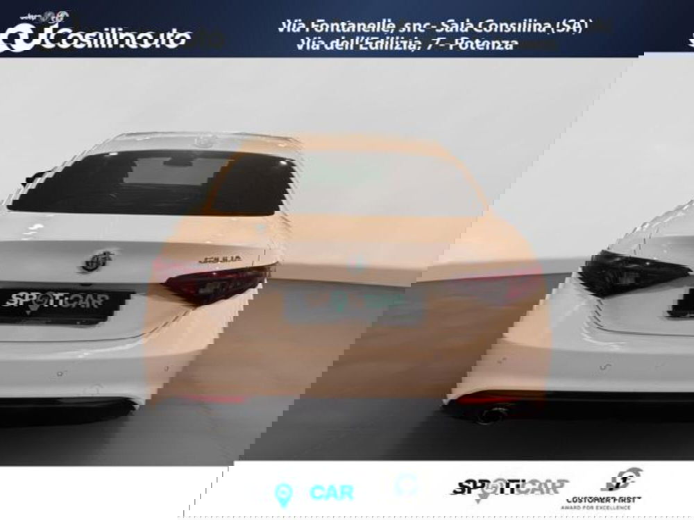 Alfa Romeo Giulia usata a Salerno (4)