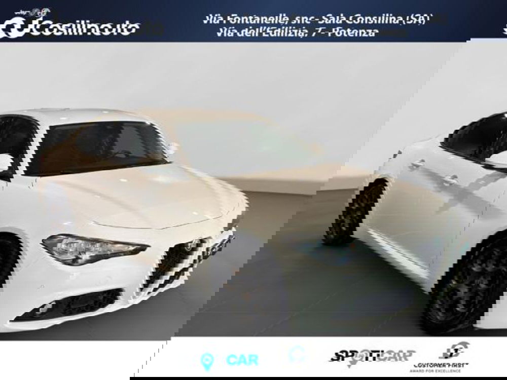 Alfa Romeo Giulia usata a Salerno (7)