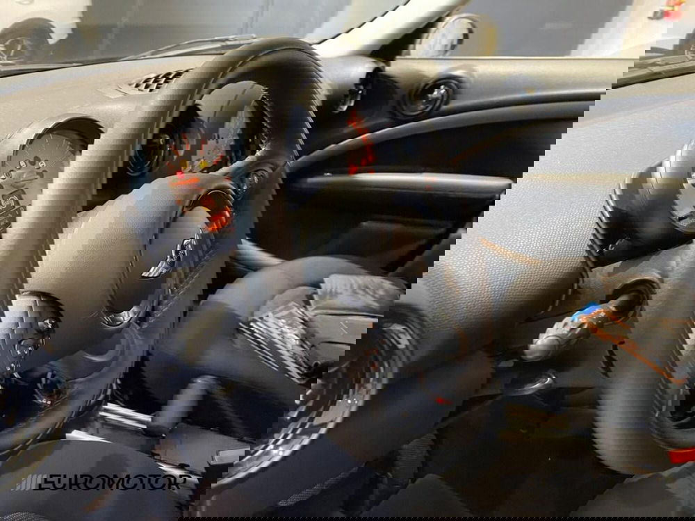 MINI Mini Countryman usata a Bari (11)