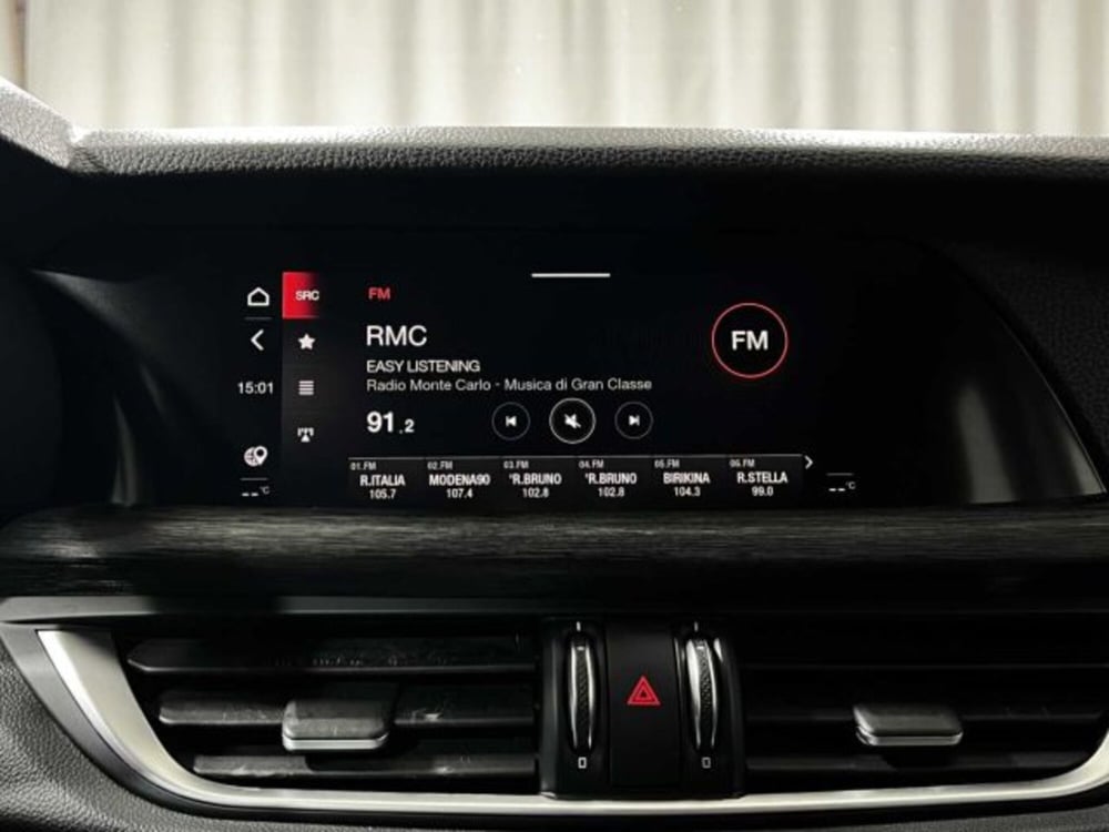 Alfa Romeo Stelvio usata a Sondrio (17)