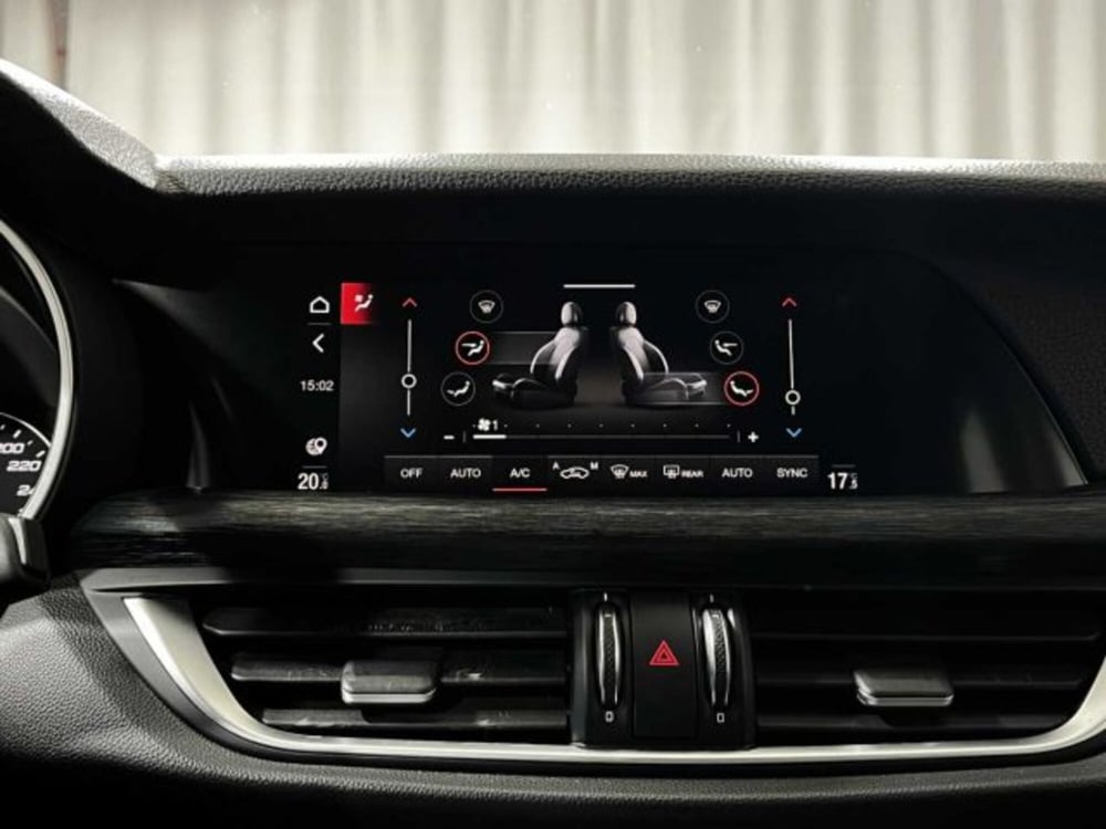 Alfa Romeo Stelvio usata a Sondrio (20)