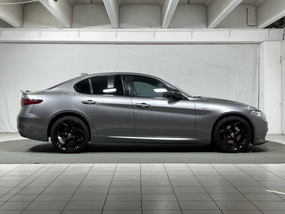 Alfa Romeo Giulia usata a Sondrio (4)