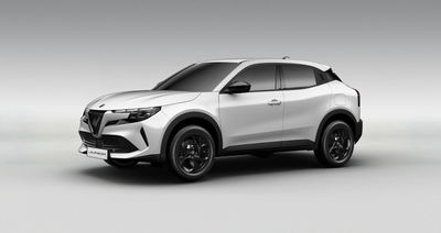 Alfa Romeo Junior 1.2 ibrida 145cv edct6 nuova a Civitanova Marche