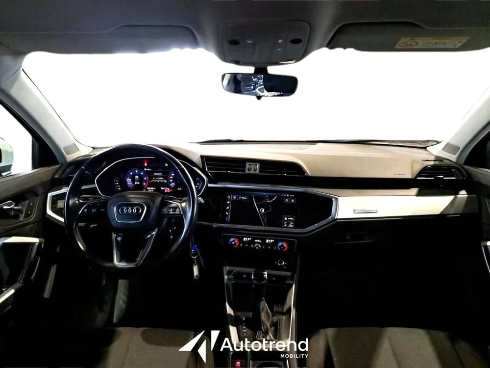 Audi Q3 usata a Bari (10)