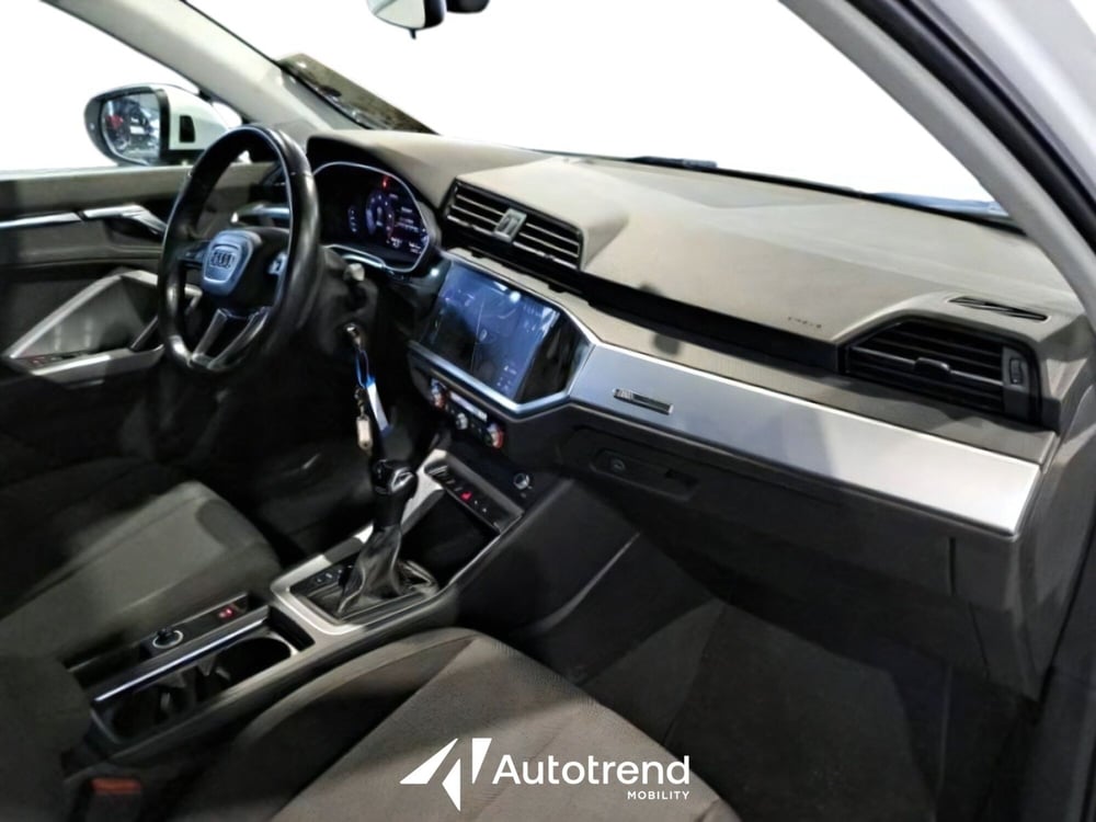 Audi Q3 usata a Bari (11)