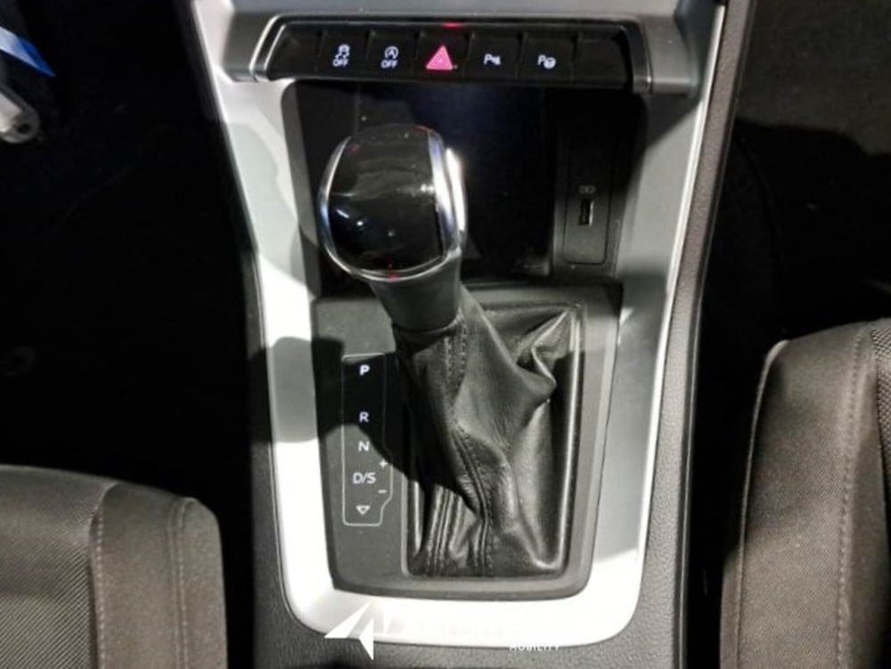 Audi Q3 usata a Bari (15)