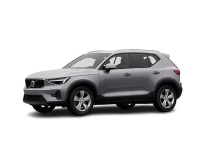 Volvo XC40 B3 automatico Core del 2025 usata a Bari