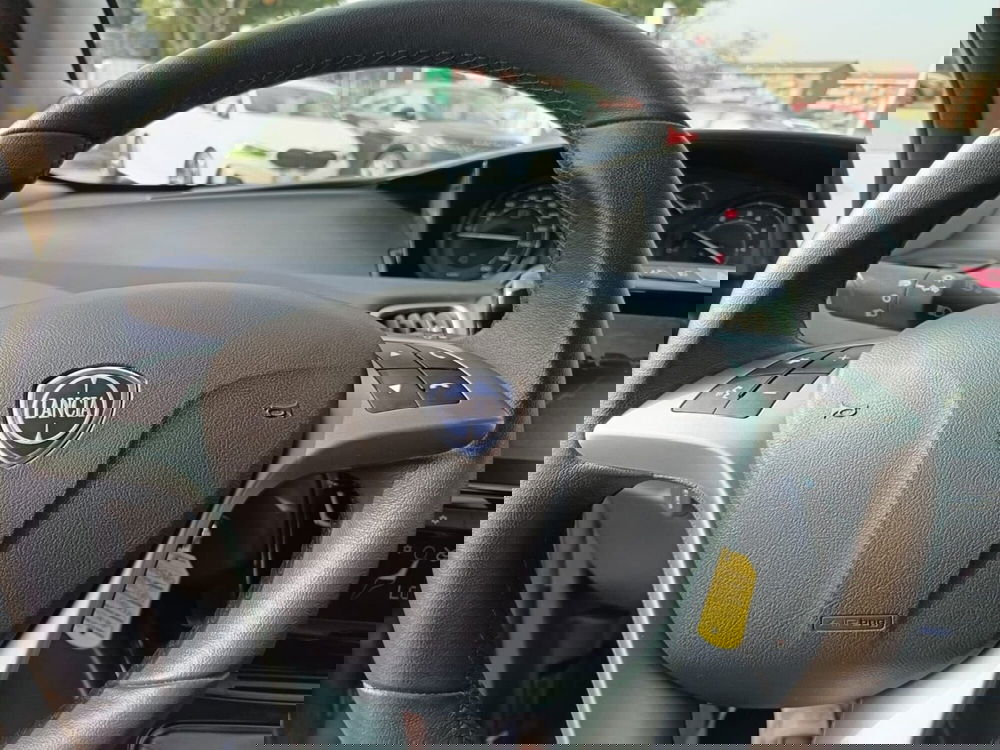 Lancia Ypsilon usata a Alessandria (19)