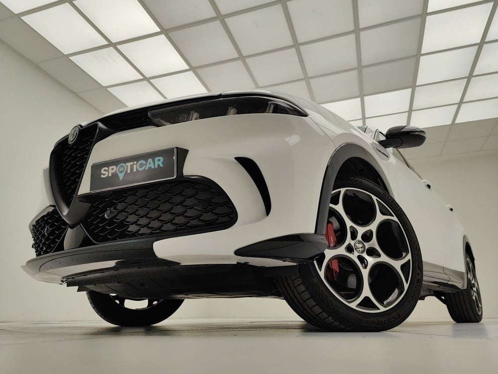 Alfa Romeo Tonale usata a Como (3)