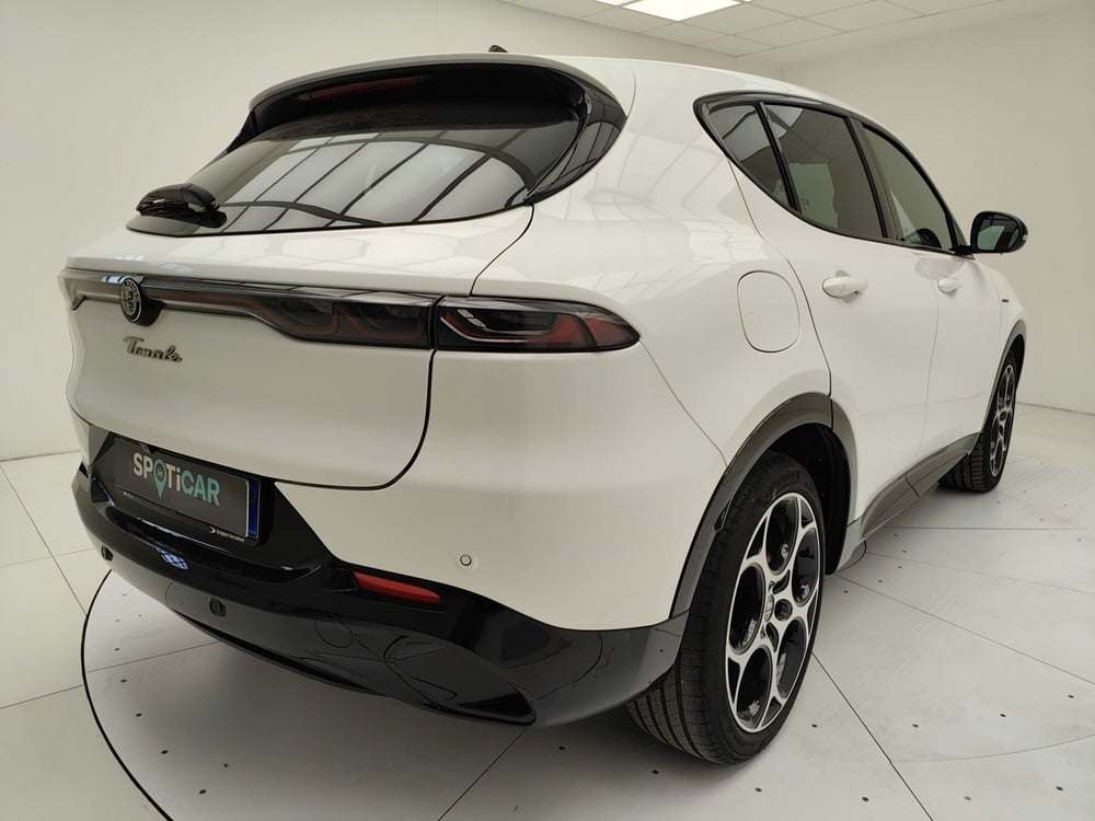 Alfa Romeo Tonale usata a Como (5)