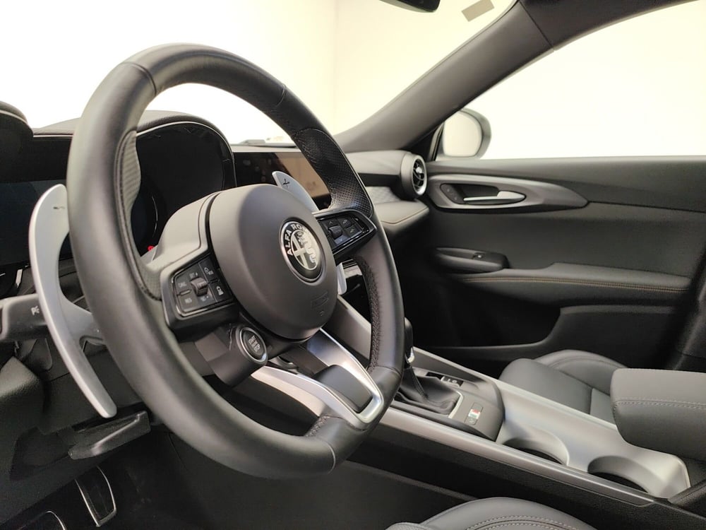 Alfa Romeo Tonale usata a Como (7)