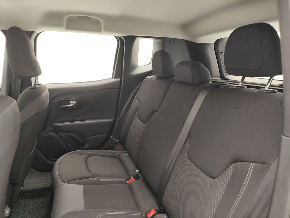 Jeep Renegade usata a Como (14)