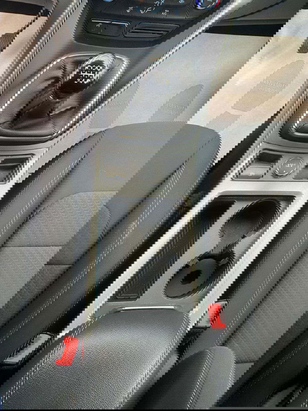 Ford Kuga usata a Como (14)