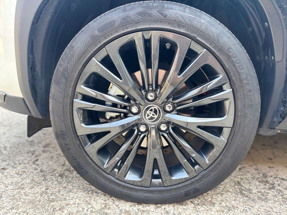 Toyota Yaris Cross usata a Como (12)