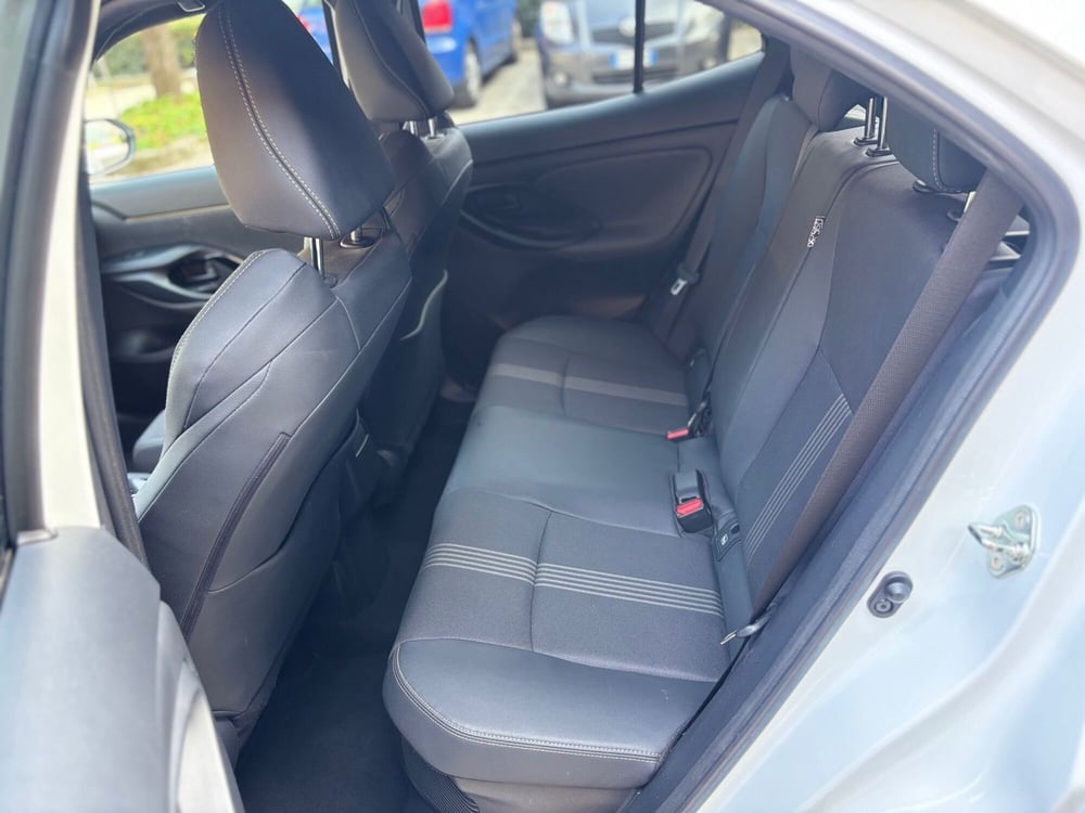 Toyota Yaris Cross usata a Como (6)