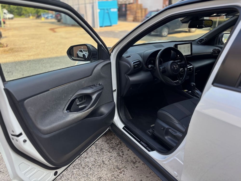 Toyota Yaris Cross usata a Como (7)