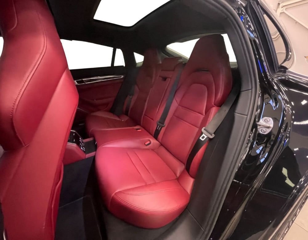 Porsche Panamera usata a Ferrara (16)