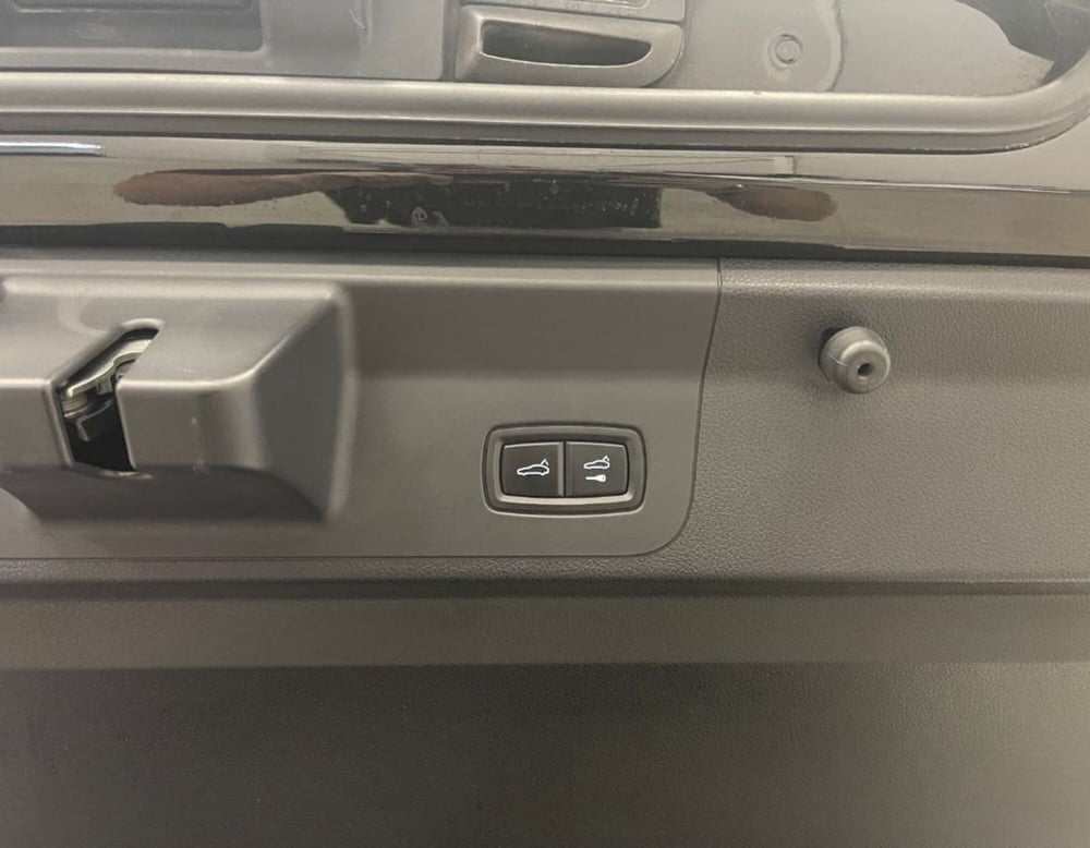 Porsche Panamera usata a Ferrara (9)
