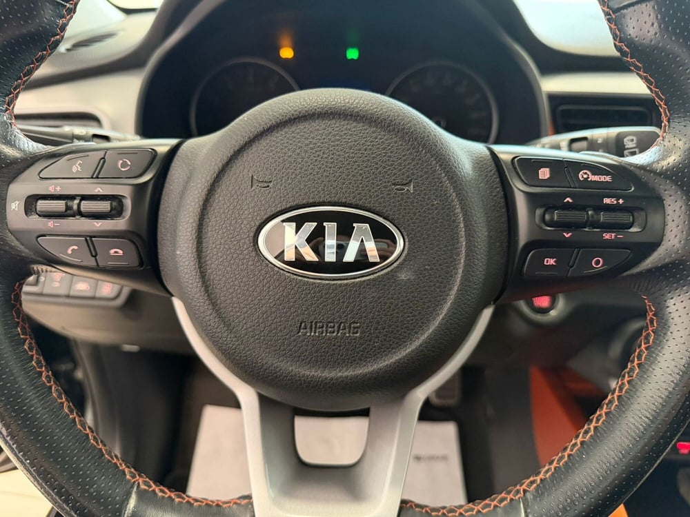 Kia Stonic usata a Napoli (10)