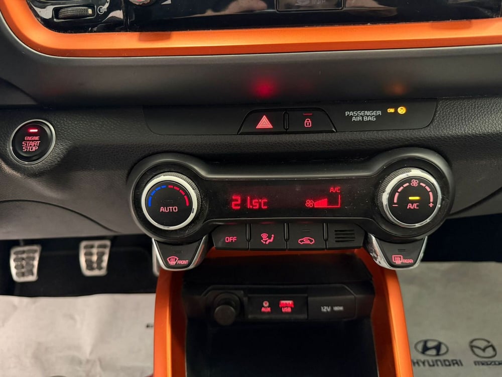 Kia Stonic usata a Napoli (14)