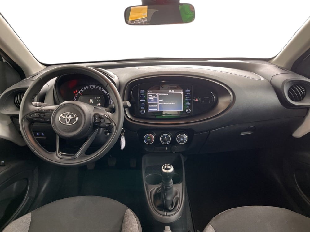 Toyota Aygo X usata a Torino (10)