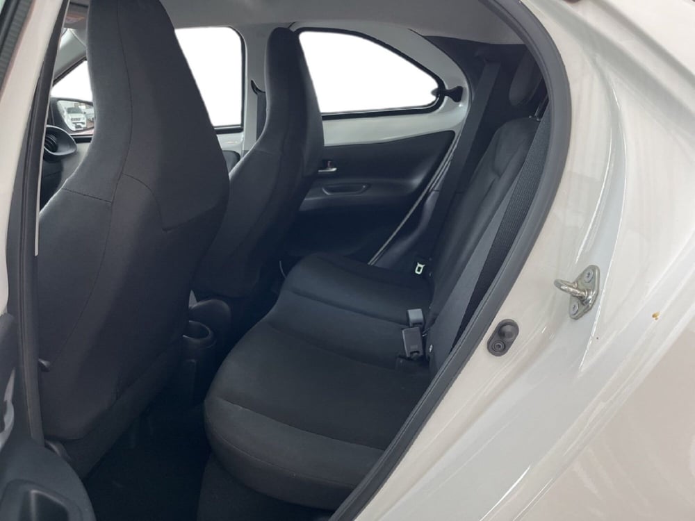 Toyota Aygo X usata a Torino (8)