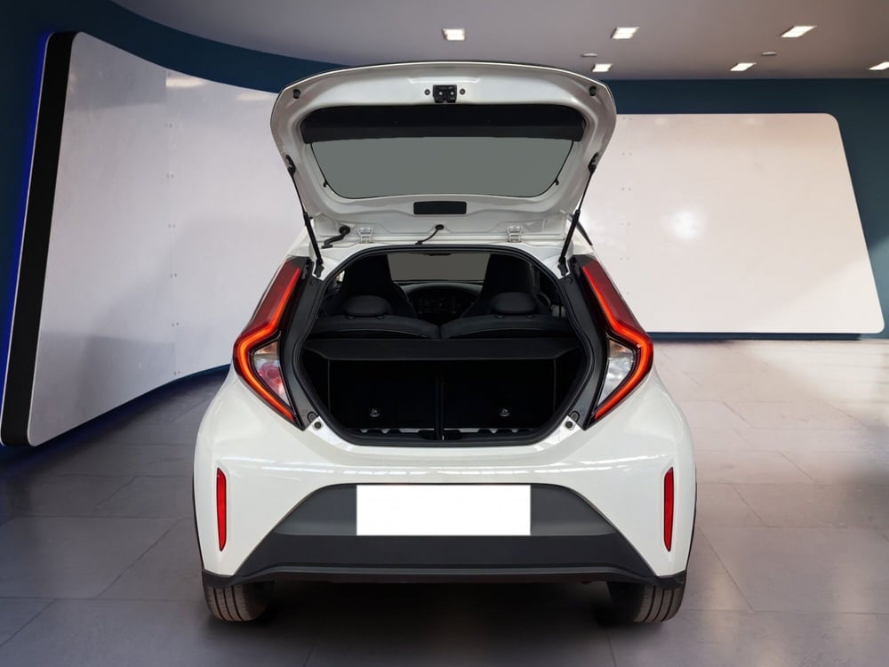 Toyota Aygo X usata a Torino (7)