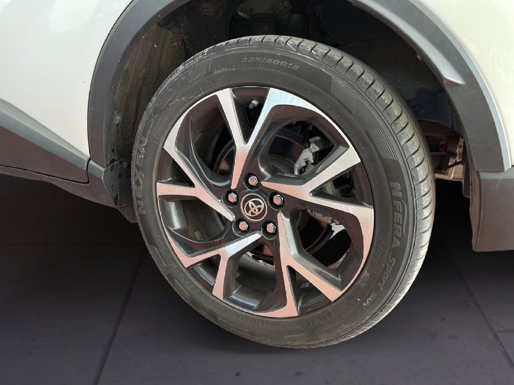 Toyota Toyota C-HR usata a Torino (7)
