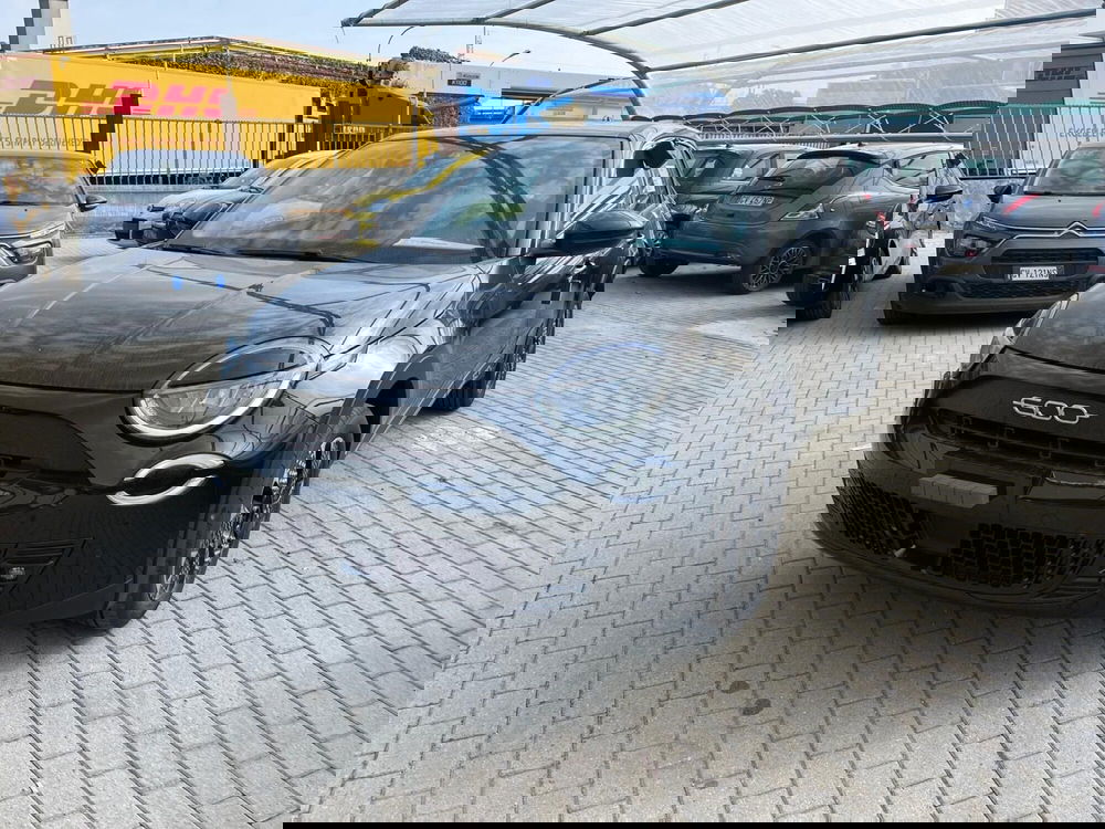 Fiat 600 nuova a Milano