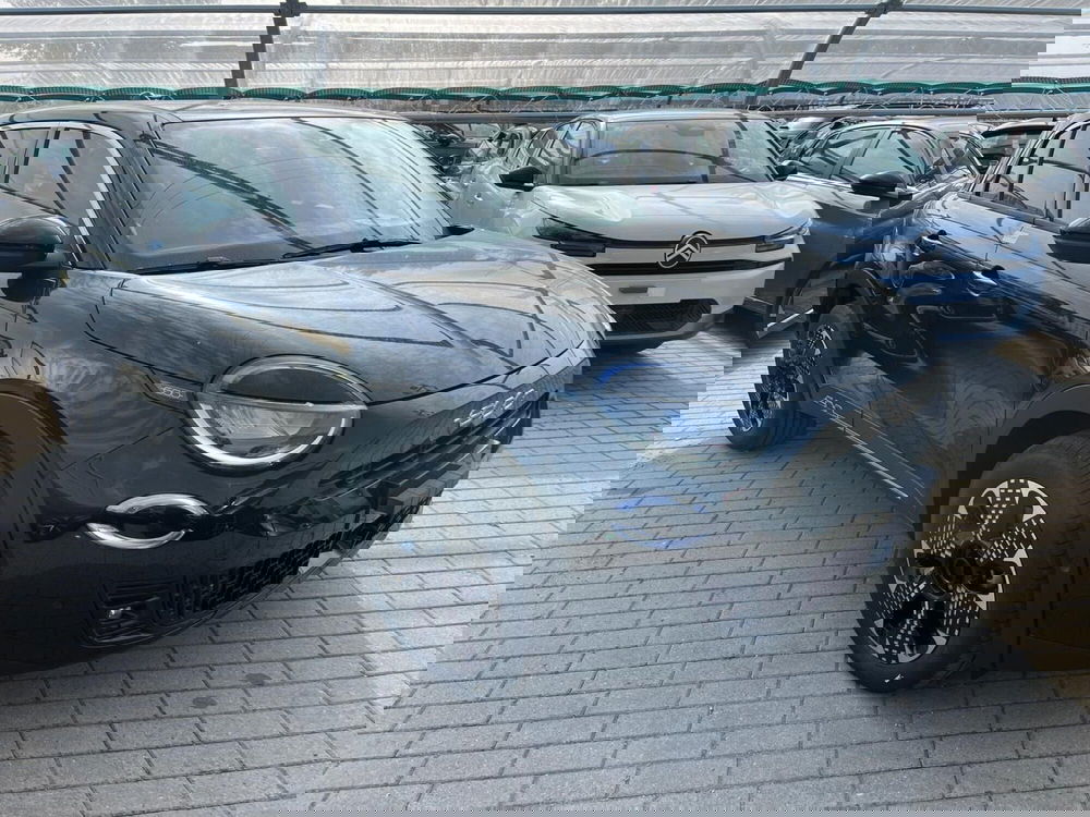 Fiat 600 nuova a Milano (3)