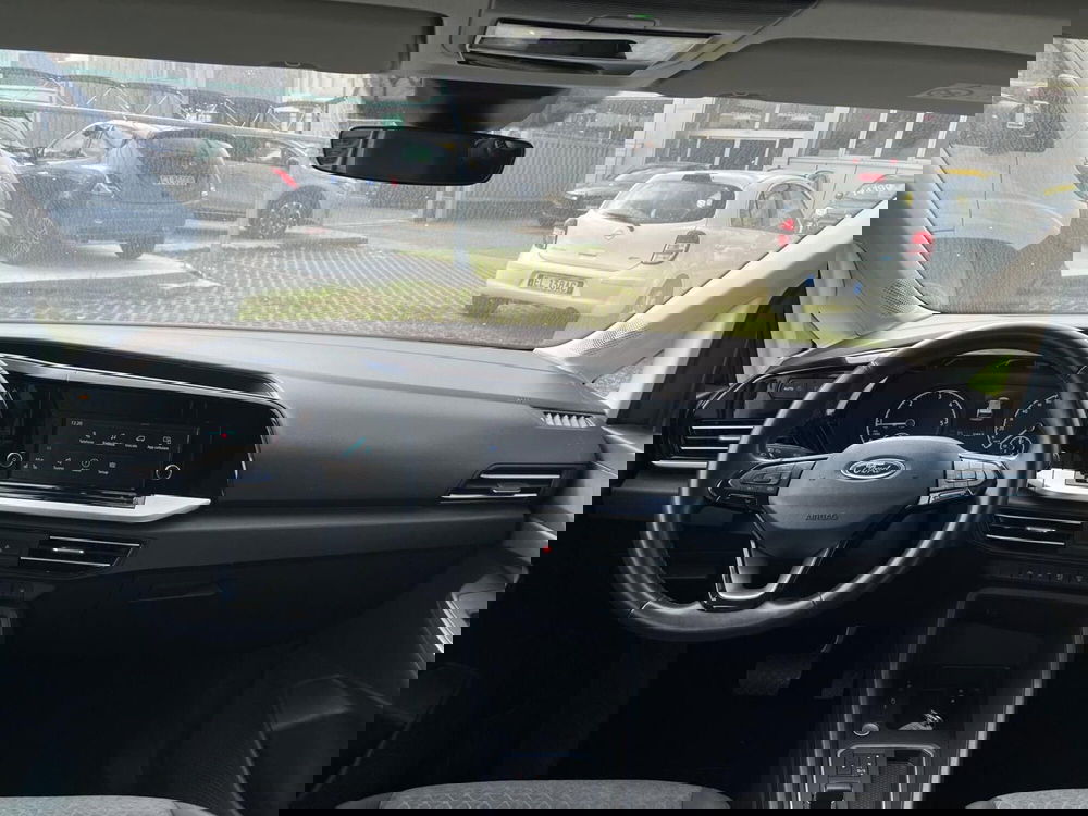 Ford Tourneo Connect usata a Milano (15)