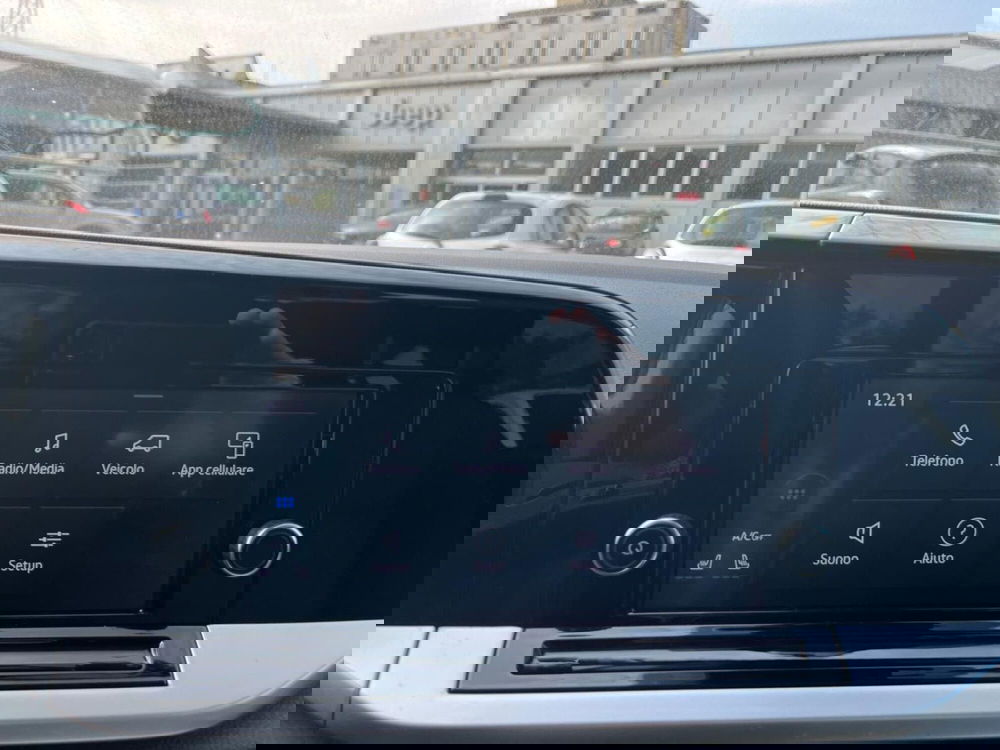 Ford Tourneo Connect usata a Milano (16)