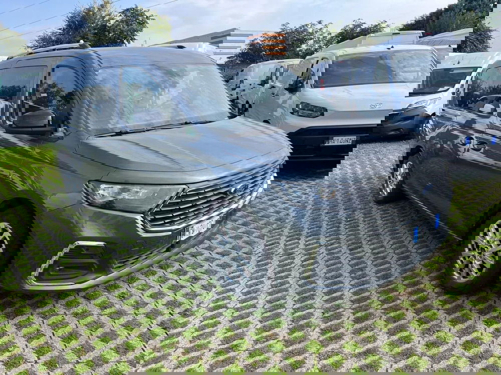 Ford Tourneo Connect usata a Milano (2)