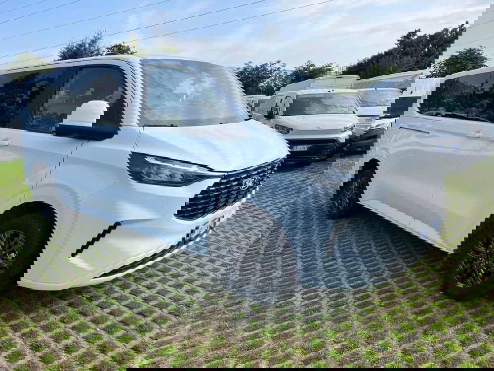 Ford Tourneo Custom nuova a Milano (3)