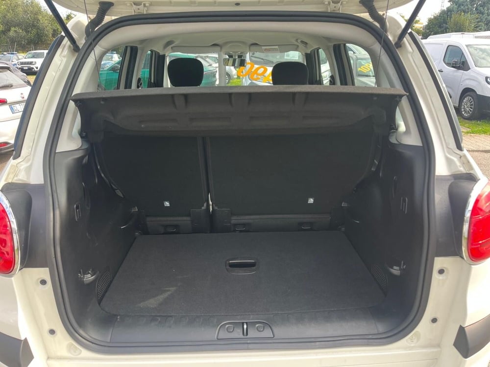 Fiat 500L usata a Milano (10)