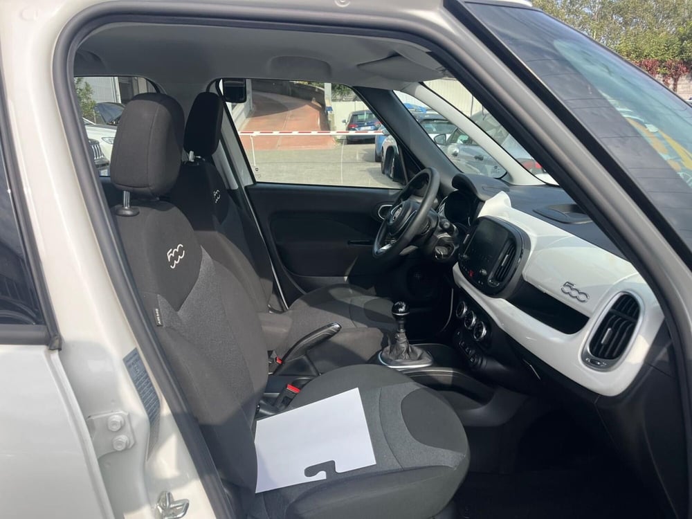 Fiat 500L usata a Milano (12)