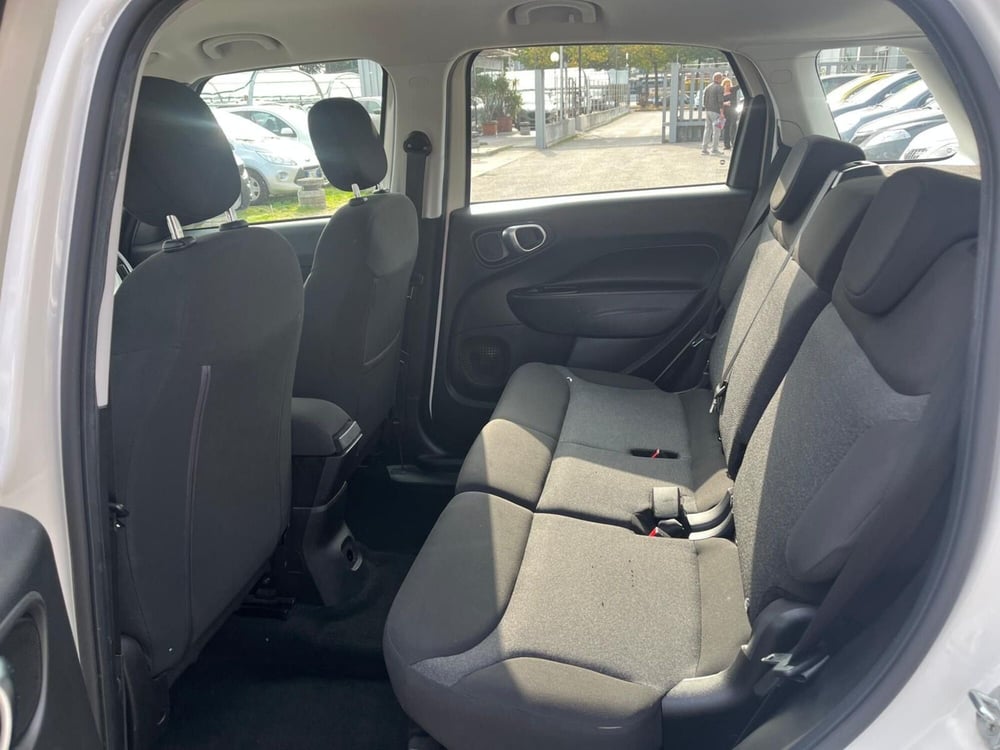 Fiat 500L usata a Milano (13)