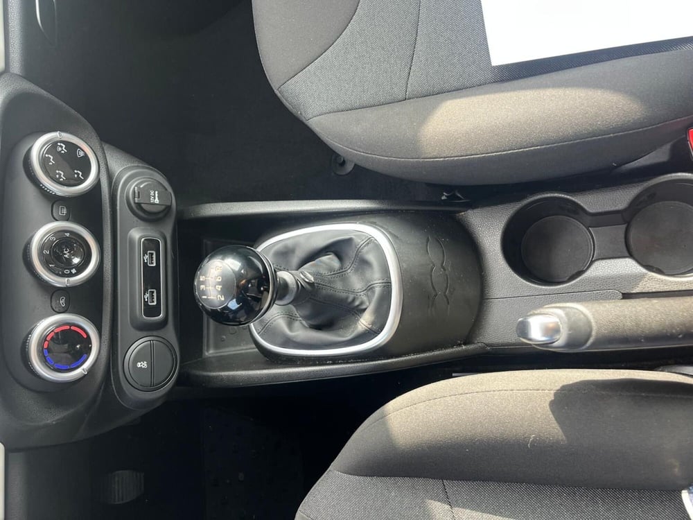 Fiat 500L usata a Milano (17)